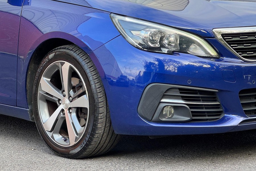 2017 Peugeot 308 SW photo 10