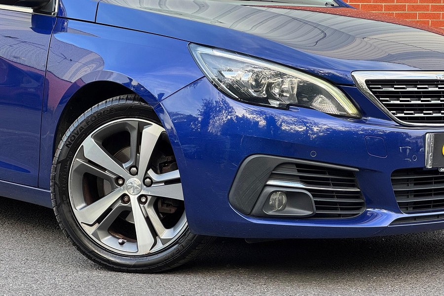2017 Peugeot 308 SW photo 9