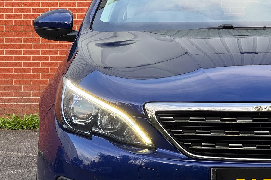 2017 Peugeot 308 SW photo 8