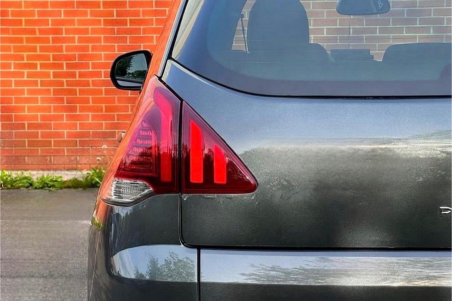 2015 Peugeot 3008 photo 11