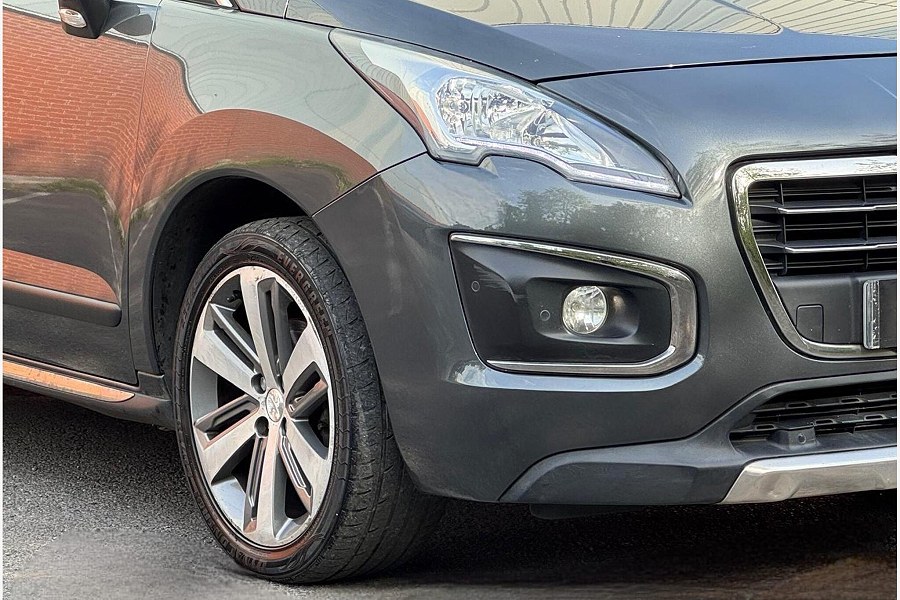 2015 Peugeot 3008 photo 9