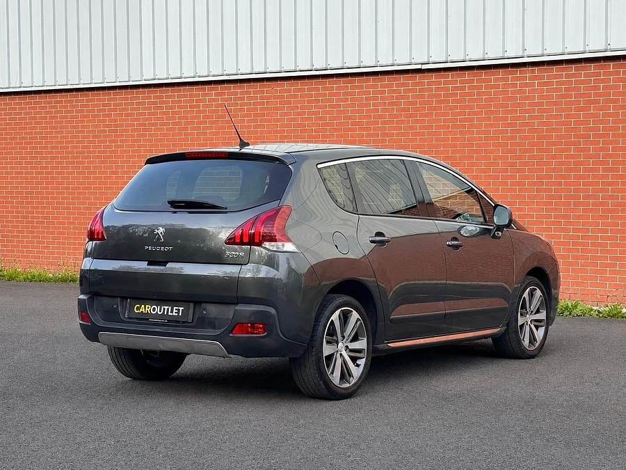 Peugeot 3008 photo 2