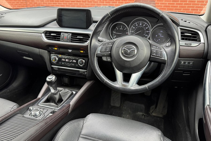 2016 Mazda Mazda6 photo 3