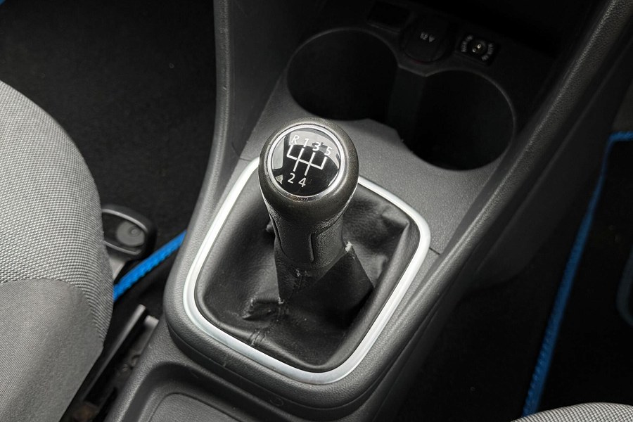 2010 Volkswagen Polo photo 13