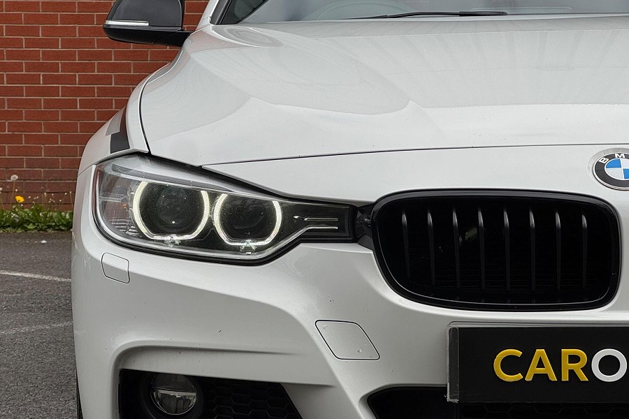 2013 BMW 3 Series photo 10