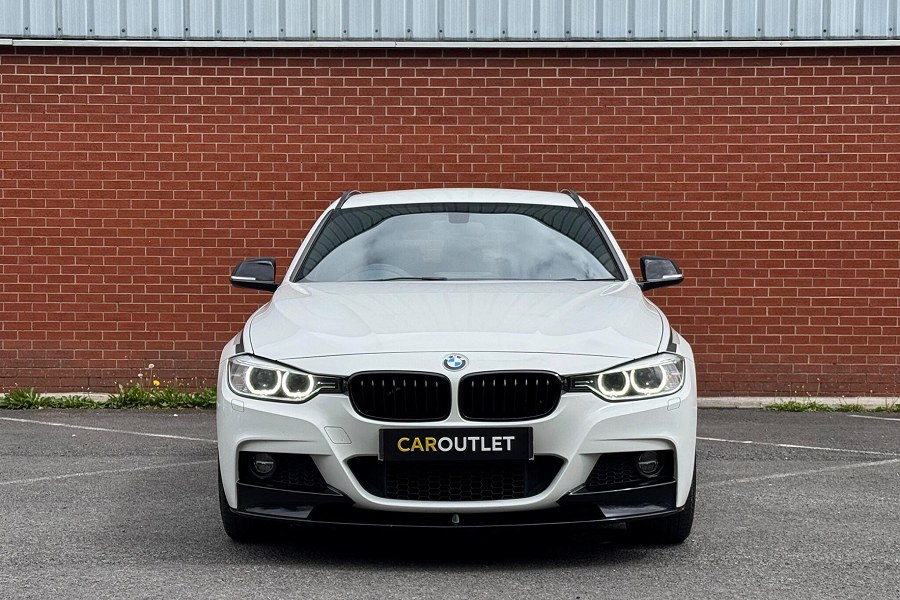 2013 BMW 3 Series photo 4