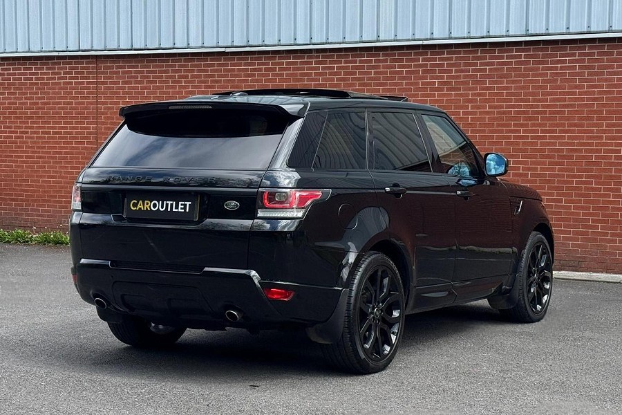 2013 Land Rover Range Rover Sport photo 2