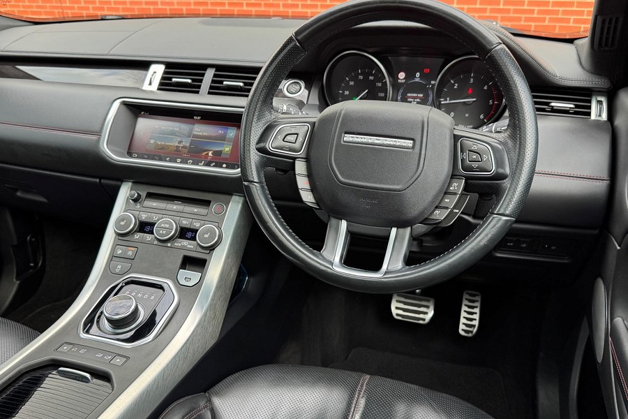 2016 Land Rover Range Rover Evoque photo 3