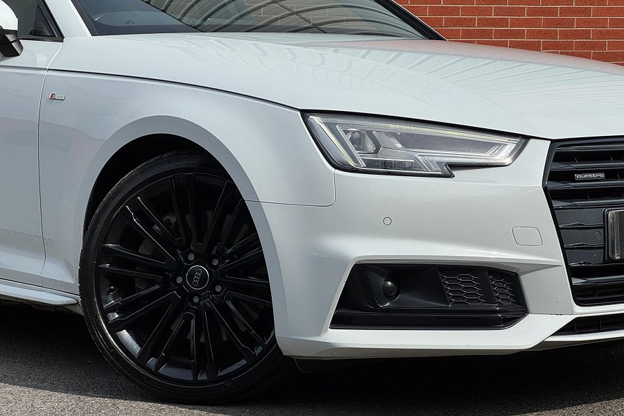 2016 Audi A4 photo 9