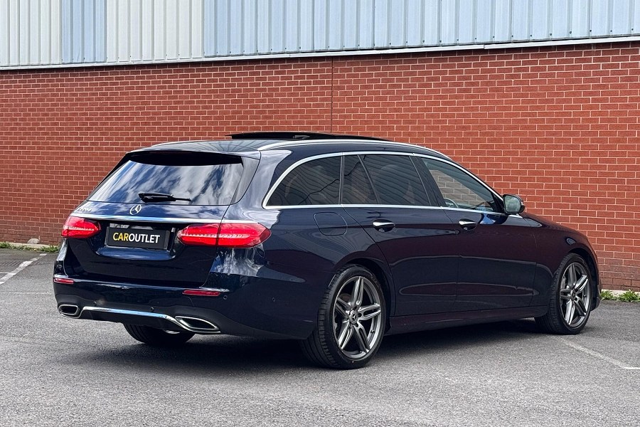 2019 Mercedes-Benz E Class photo 2