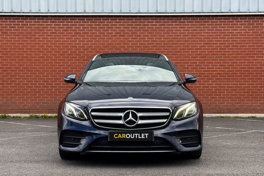 2019 Mercedes-Benz E Class photo 4