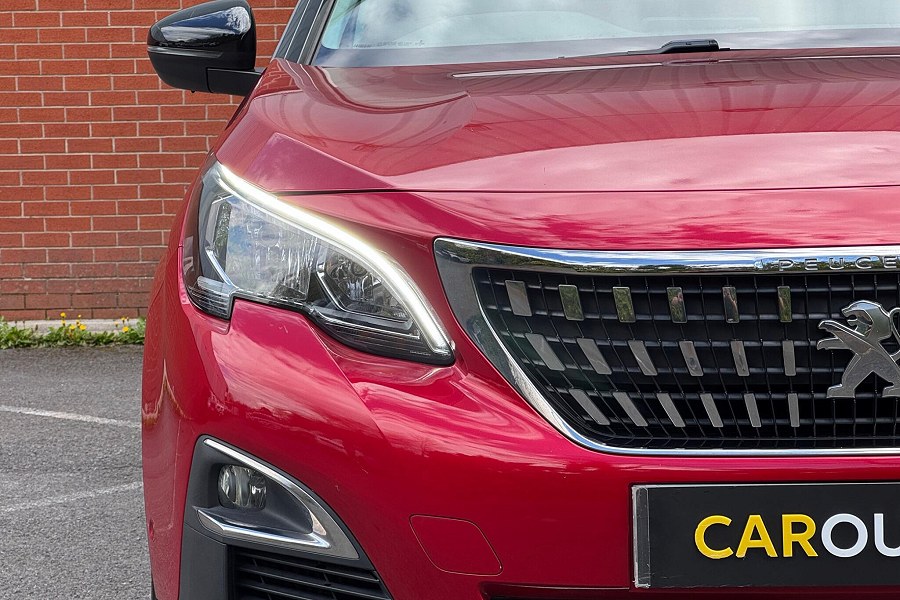 2017 Peugeot 3008 photo 9