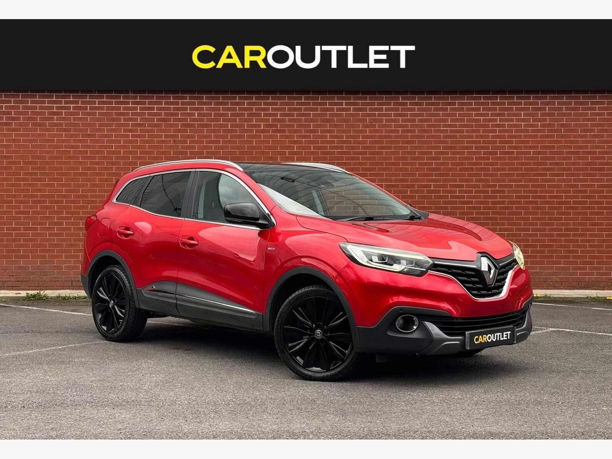 2016 Renault Kadjar 1.6 dCi Signature Nav Euro 6 (s/s) 5dr for sale at Car Outlet UK