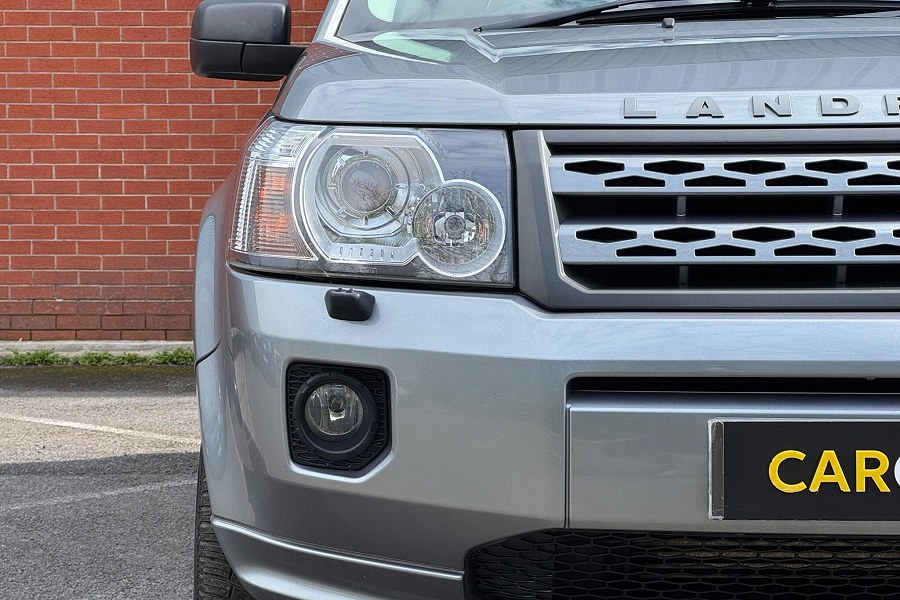 2012 Land Rover Freelander 2 photo 9
