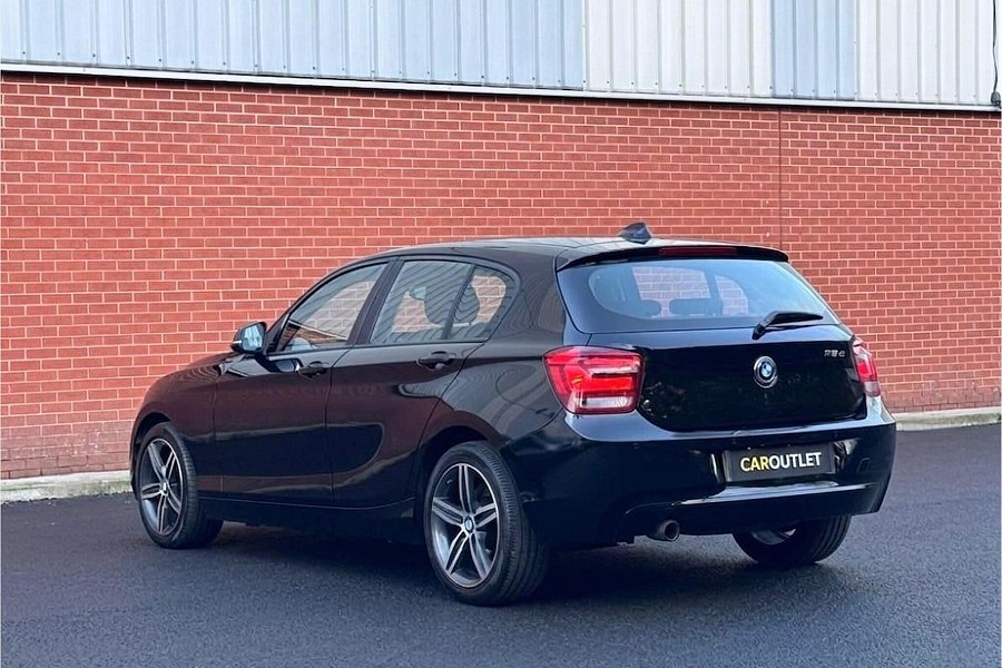 2015 BMW 1 Series photo 6