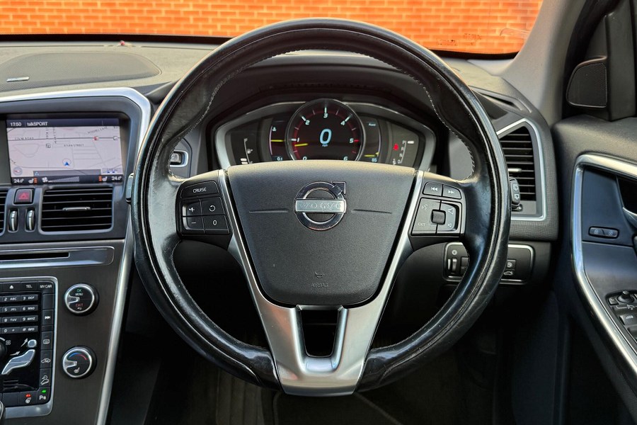 2013 Volvo XC60 photo 14