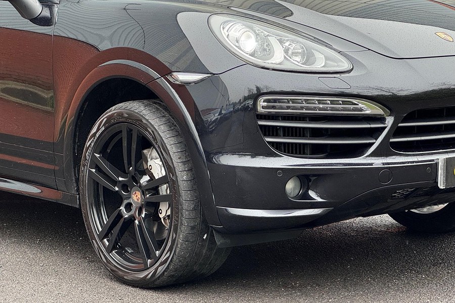 2013 Porsche Cayenne photo 10