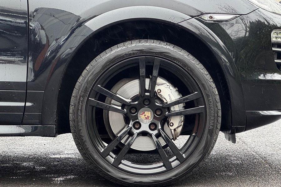 2013 Porsche Cayenne photo 11