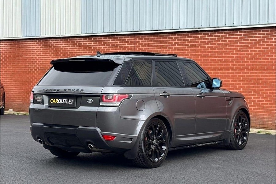 Land Rover Range Rover Sport photo 2