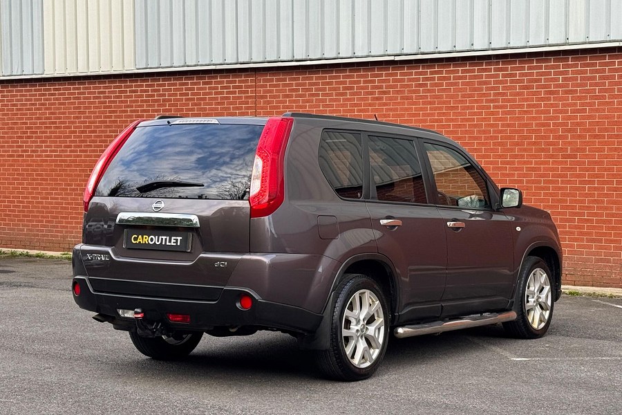 Nissan X-Trail photo 2