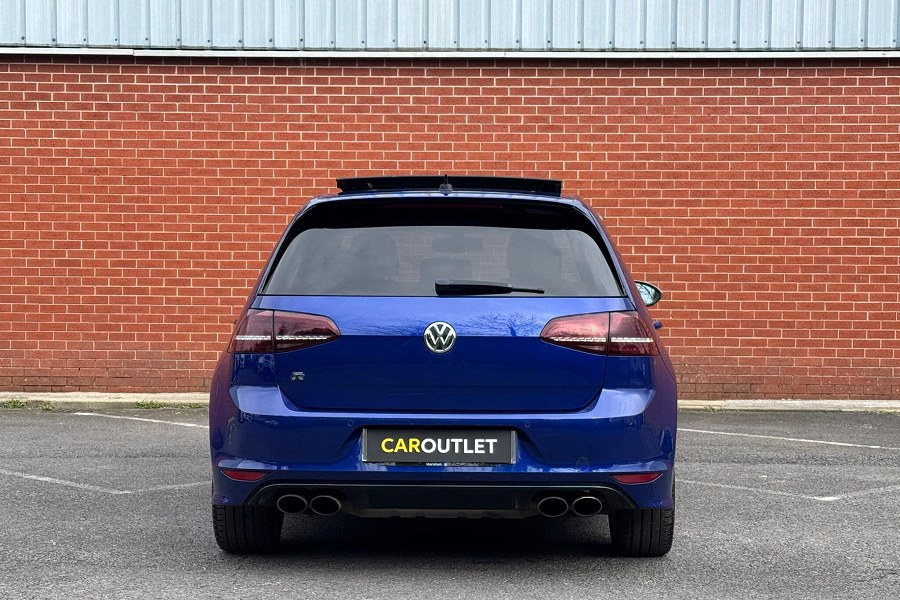2015 Volkswagen Golf photo 7