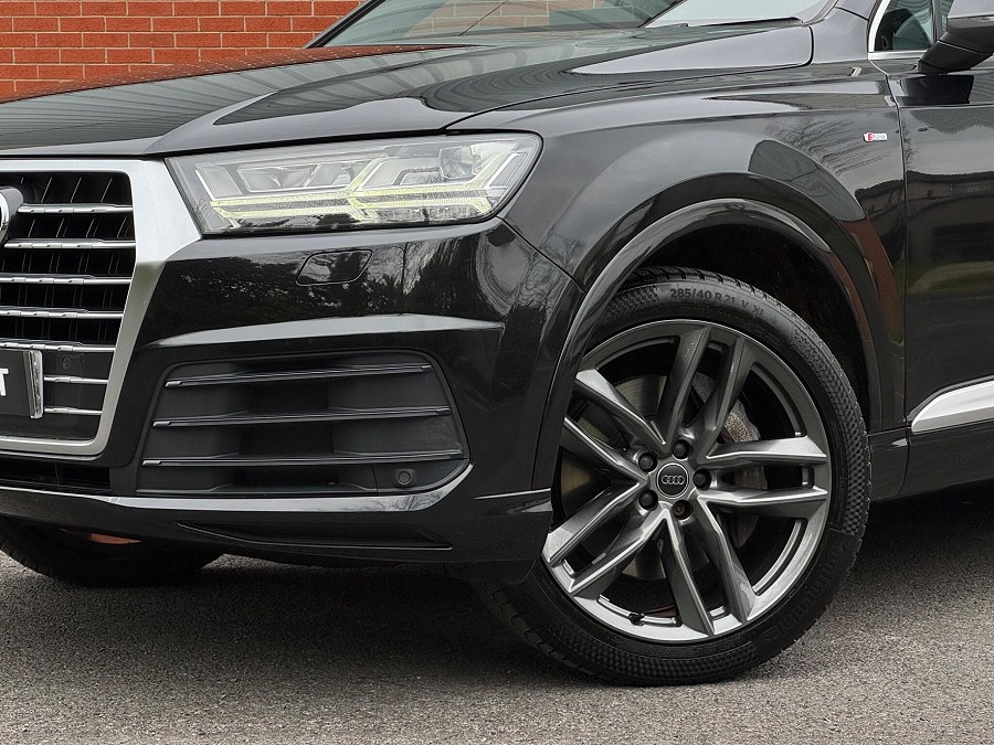 2016 Audi Q7 photo 13