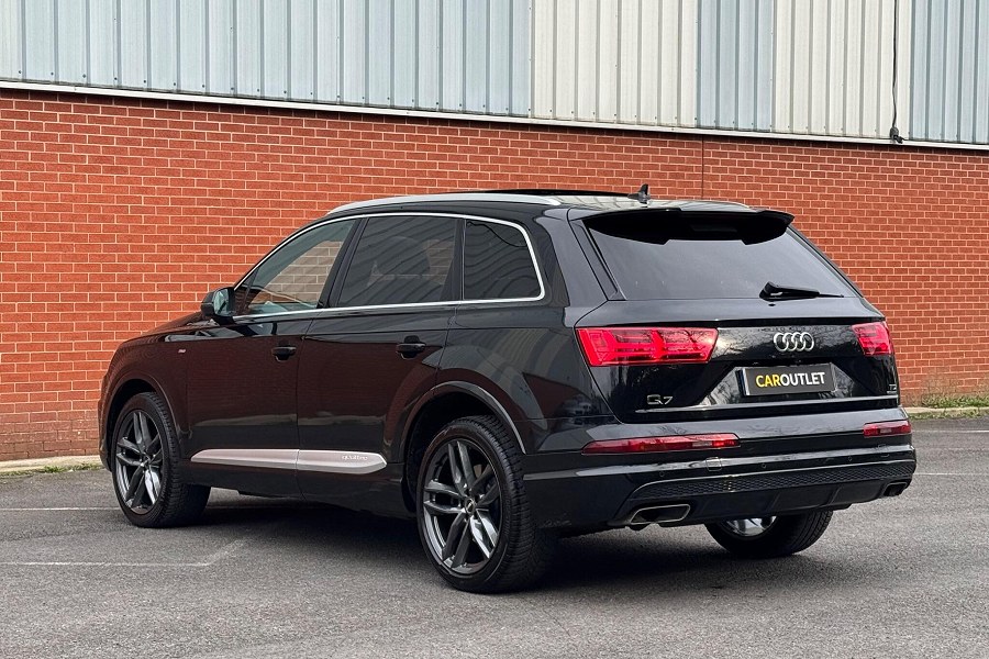 2016 Audi Q7 photo 6