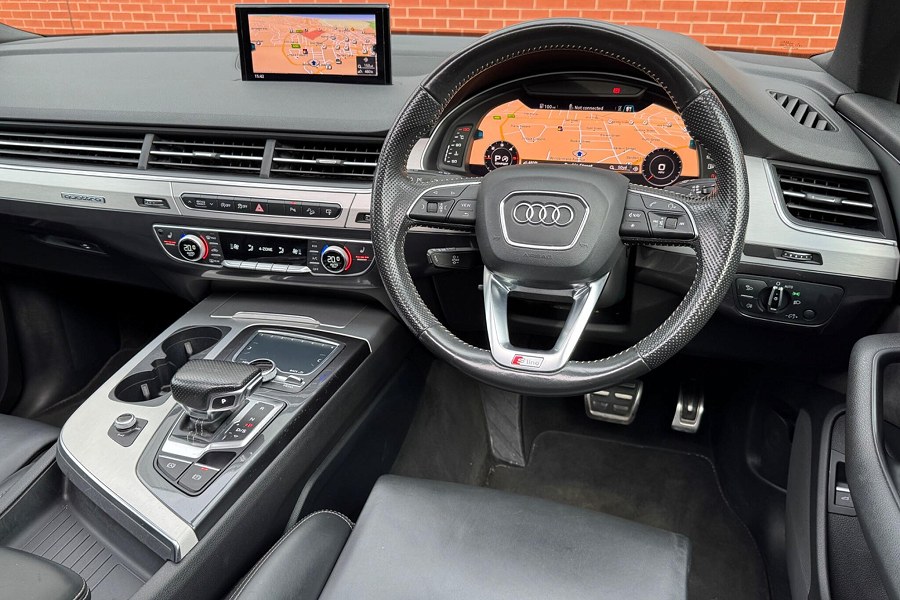 2016 Audi Q7 photo 3