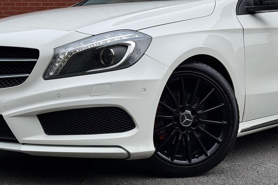2014 Mercedes-Benz A Class photo 12