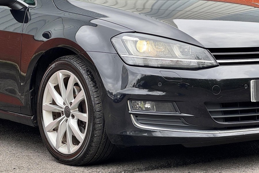 2015 Volkswagen Golf photo 9