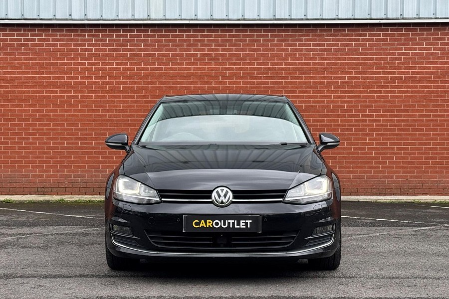 2015 Volkswagen Golf photo 4