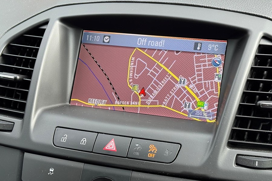 2013 Vauxhall Insignia photo 12