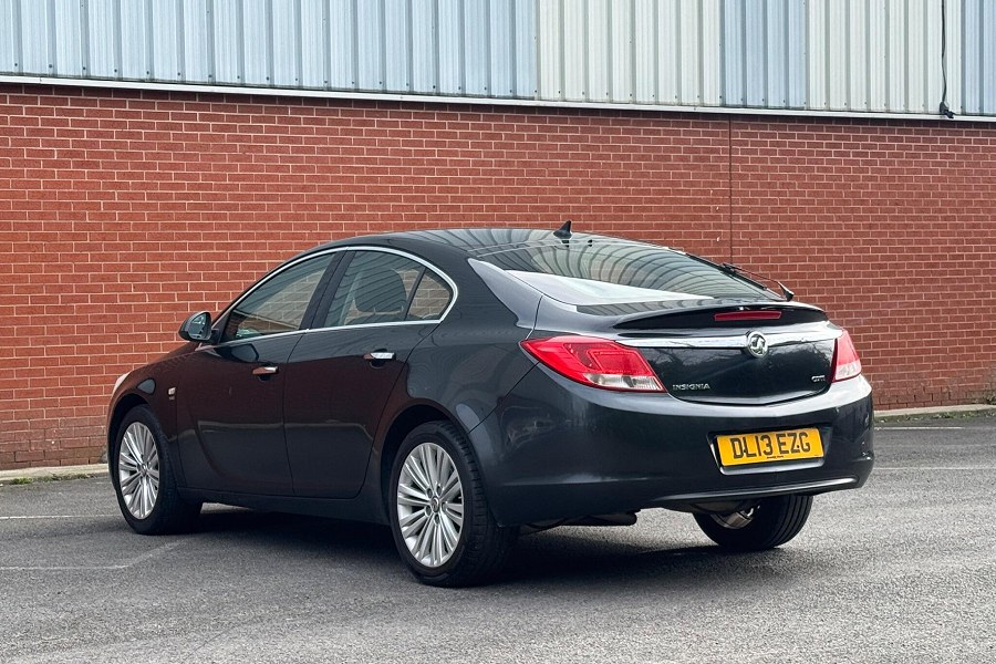 2013 Vauxhall Insignia photo 6