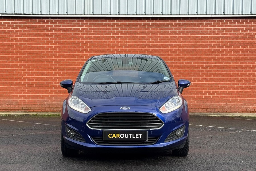 2016 Ford Fiesta photo 4