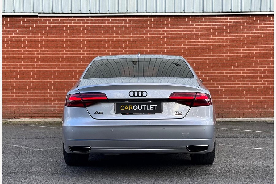 2017 Audi A8 photo 7