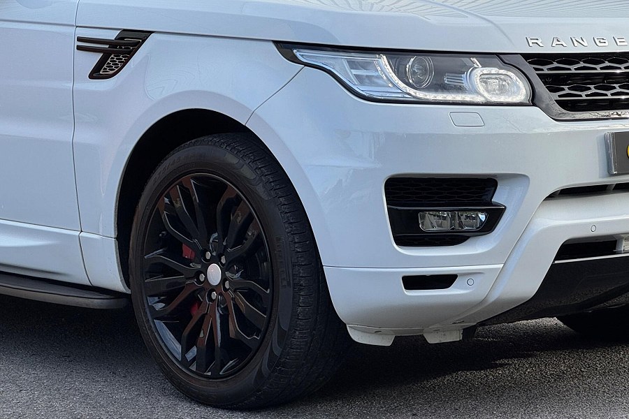 2015 Land Rover Range Rover Sport photo 9