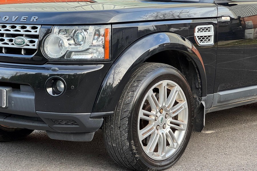 2012 Land Rover Discovery 4 photo 9