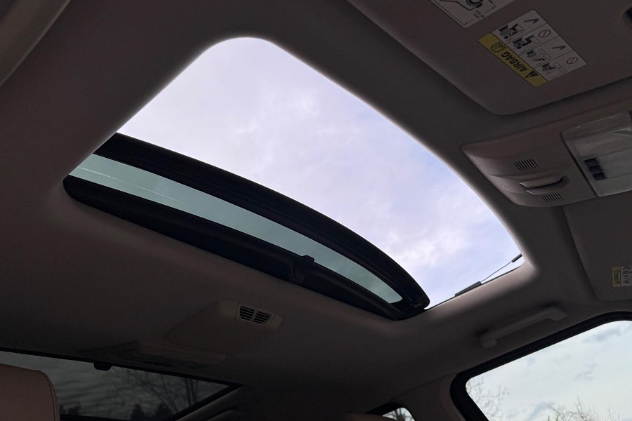 2012 Land Rover Discovery 4 photo 10