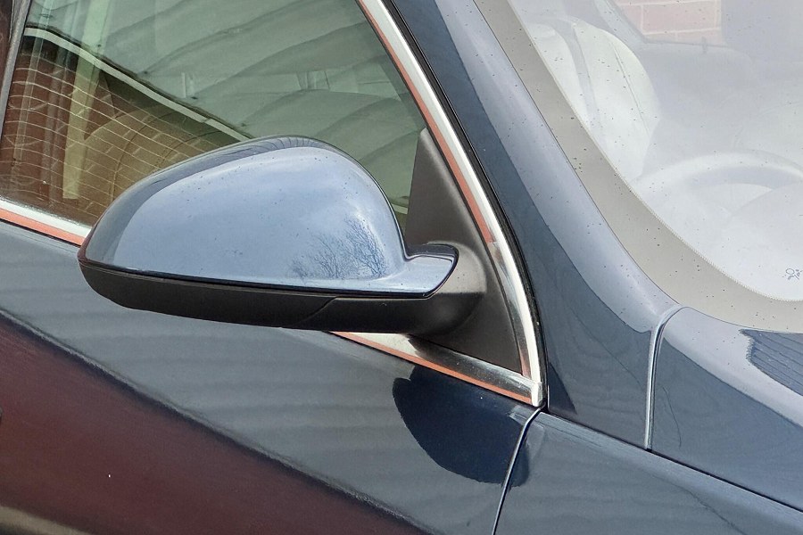 2013 Vauxhall Insignia photo 11