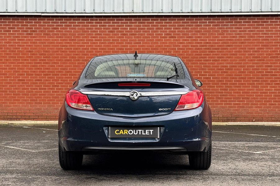 2013 Vauxhall Insignia photo 7