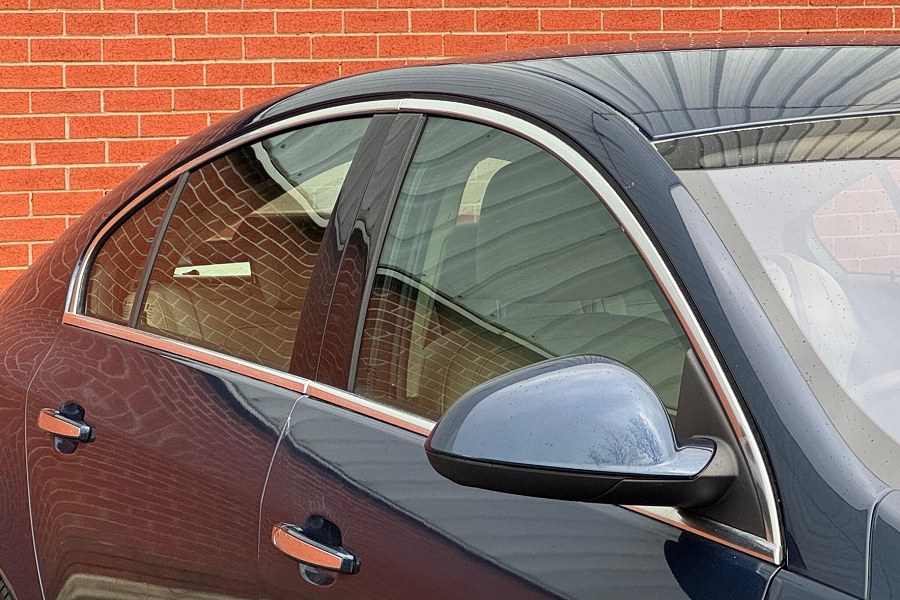2013 Vauxhall Insignia photo 10