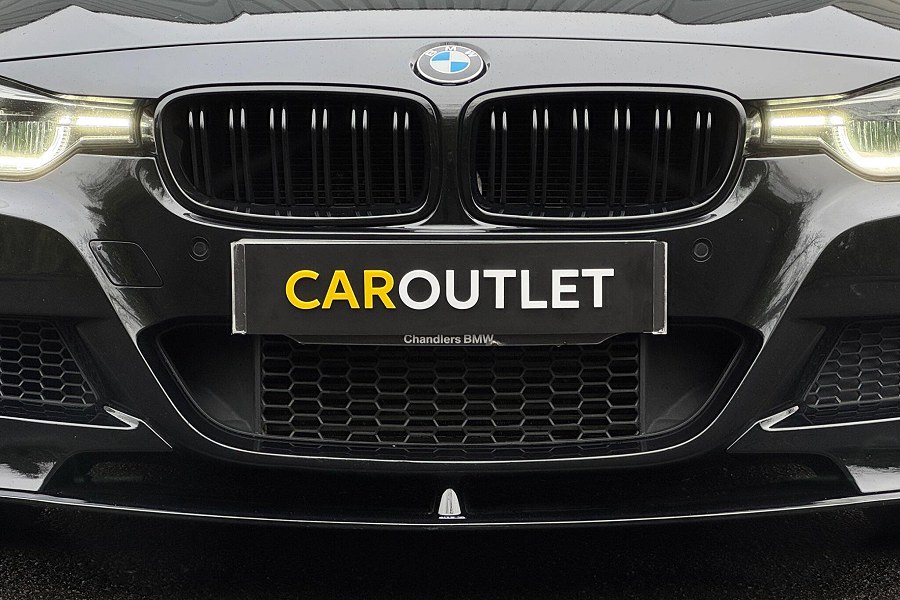 2016 BMW 3 Series photo 8