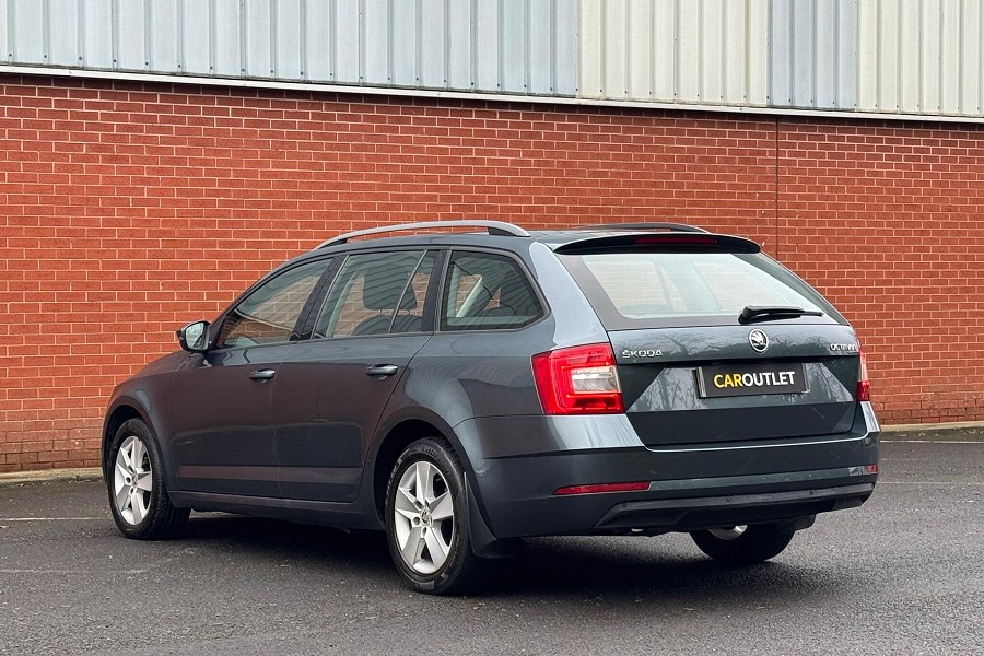 2017 Skoda Octavia photo 6
