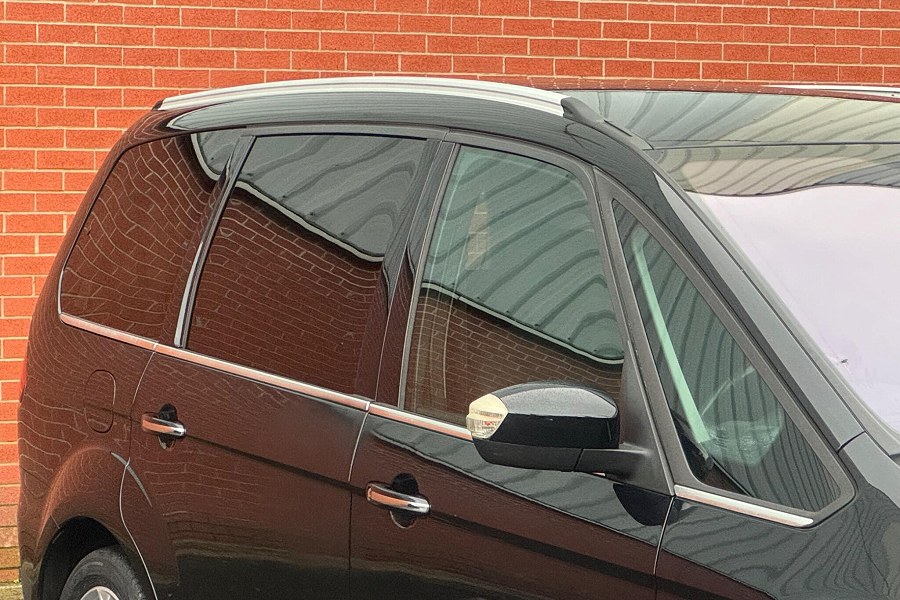 2012 Ford Galaxy photo 11