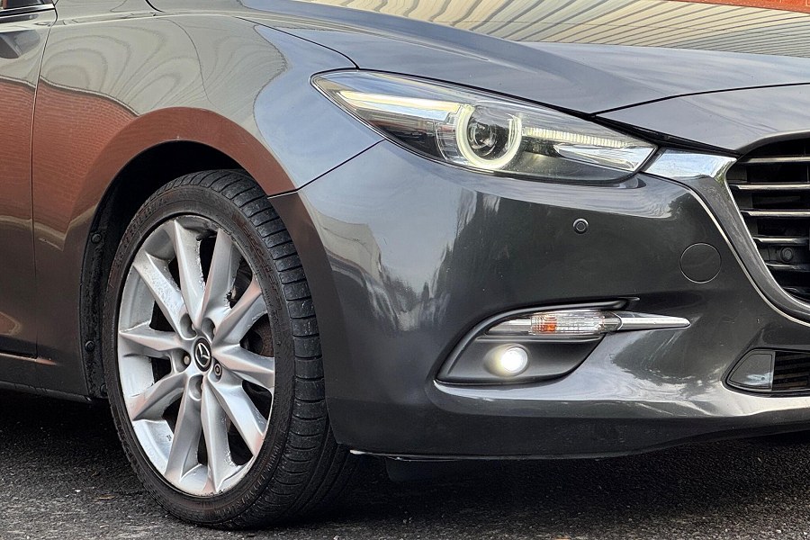 2017 Mazda Mazda3 photo 9