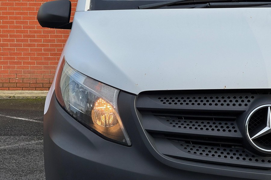 2017 Mercedes-Benz Vito photo 9