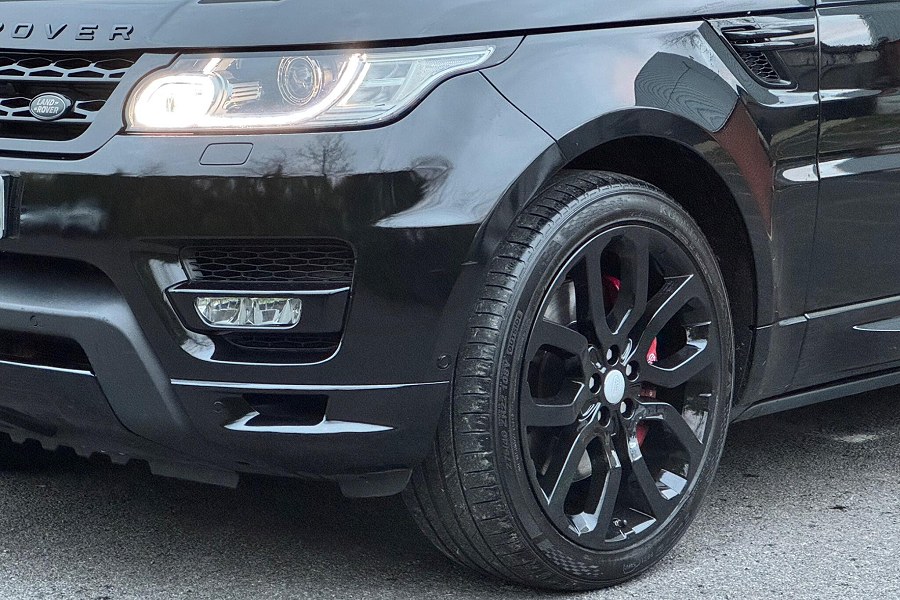 2017 Land Rover Range Rover Sport photo 14