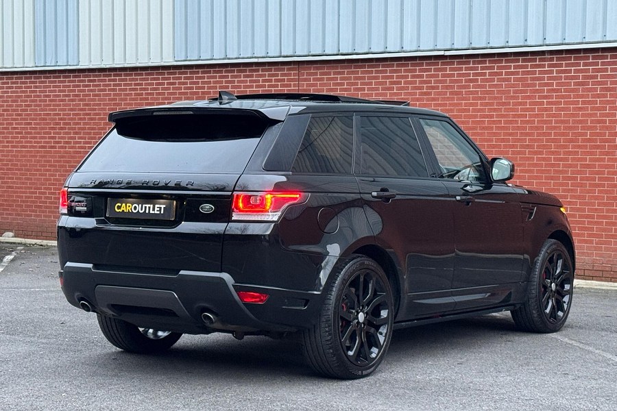 Land Rover Range Rover Sport photo 2