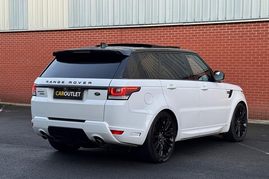 Land Rover Range Rover Sport photo 2