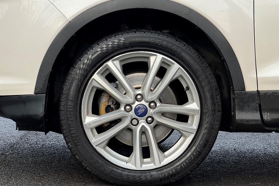 2014 Ford Kuga photo 8